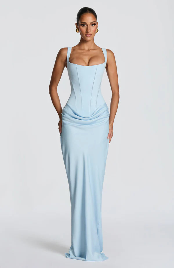 Lyvalia - Robe Elara