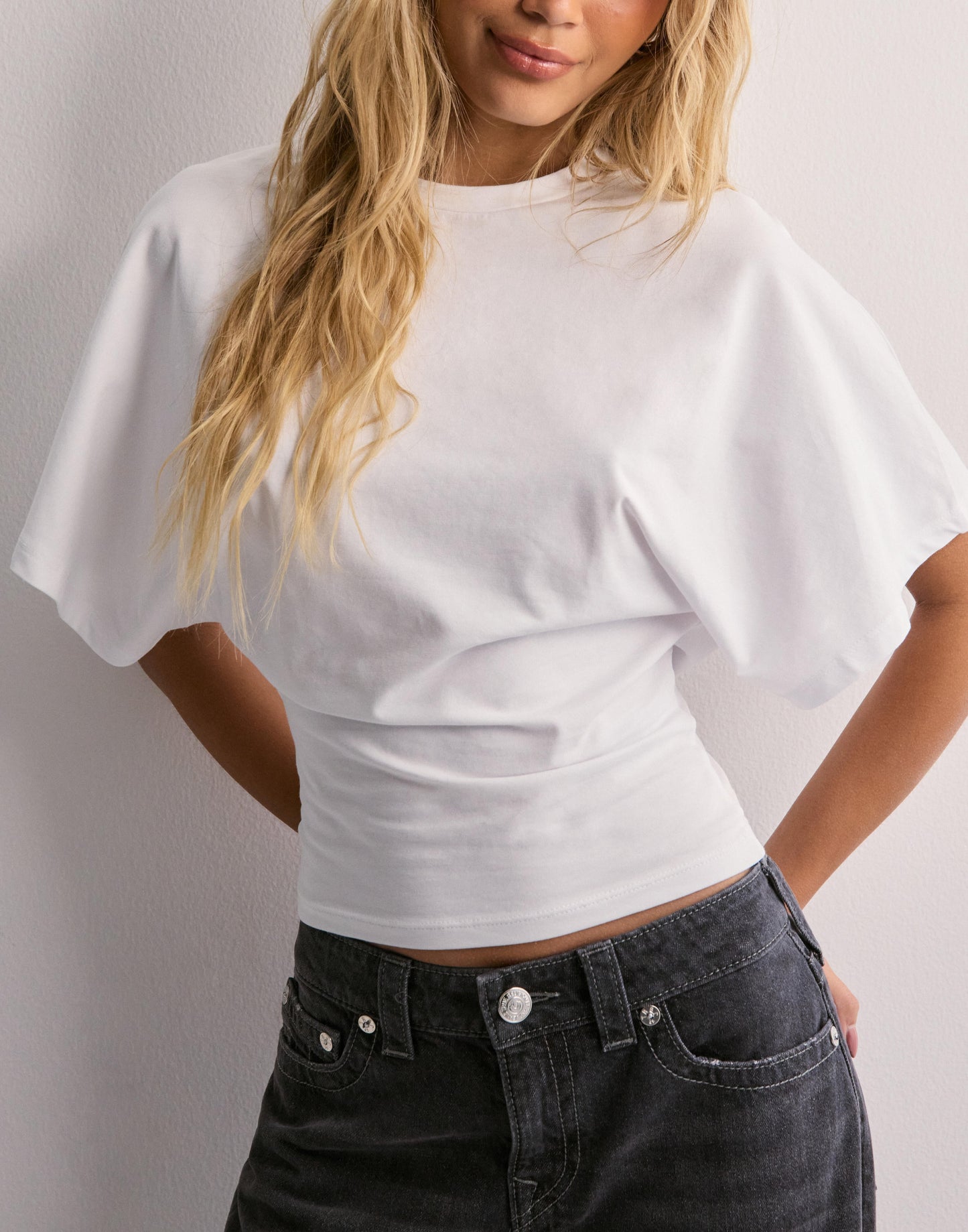 Lyvalia - T-shirt Lana